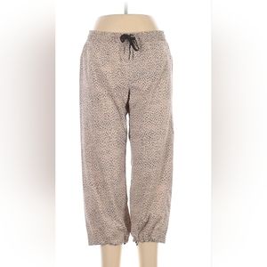Lululemon lightweight capri jogger